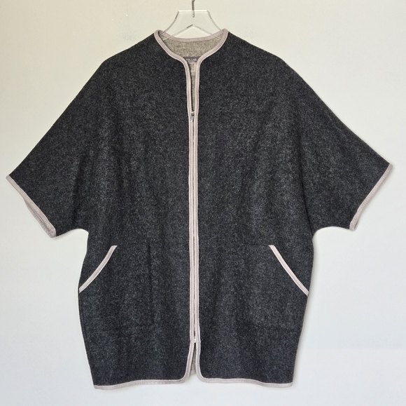 Tollar Made in Korea Zip Front Blanket Cape Poncho Coat Pockets O/S - Picture 1 of 10